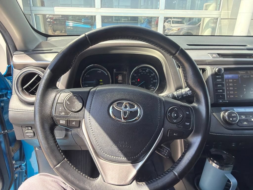 Used 2017 Toyota RAV4 Limited w/ Advanced Technology Package AWD/4WD image 15