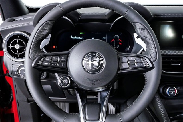 New 2025 Alfa Romeo Stelvio Sprint image 8