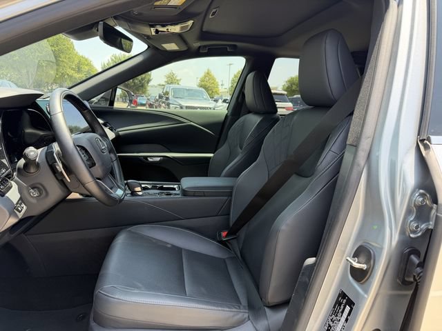 Used 2025 Lexus RX 350 Premium w/ Accessory Package (Z1) FWD image 25