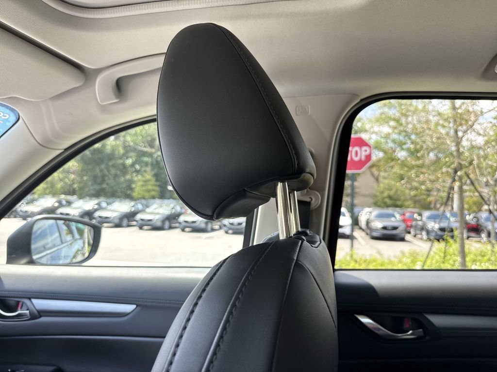 Used 2020 MAZDA CX-5 Touring image 17