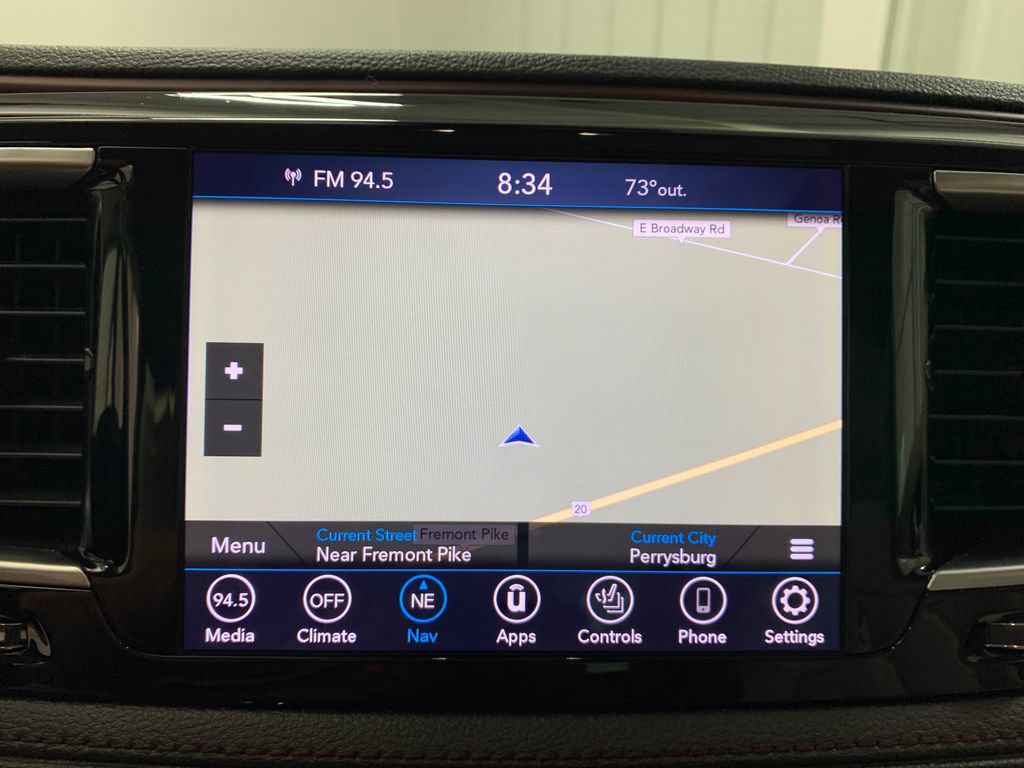 Used 2020 Chrysler Pacifica Limited w/ Advanced Safetytec Group FWD image 33