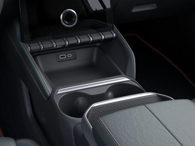 New 2026 GMC Terrain AT4 w/ Technology Package II AWD/4WD image 25