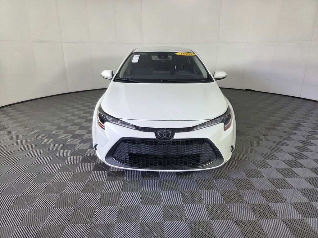 Used 2020 Toyota Corolla LE FWD image 3