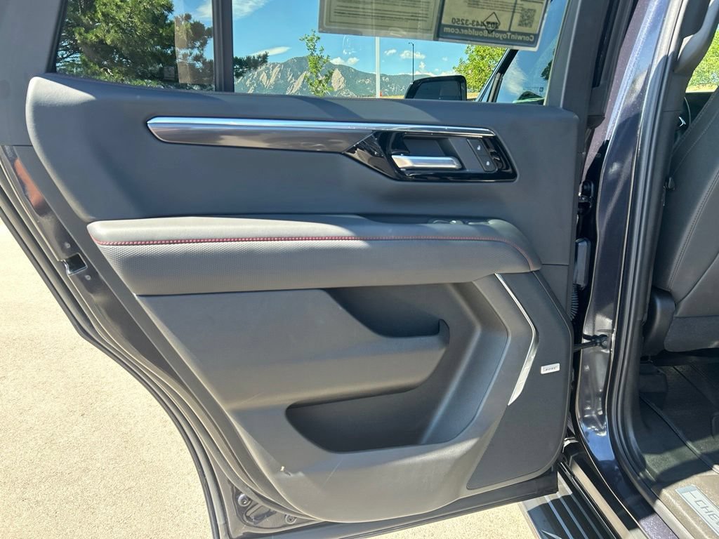 Used 2025 Chevrolet Tahoe RST w/ Comfort Package AWD/4WD image 20