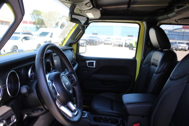 Used 2023 Jeep Wrangler Unlimited Sahara w/ Cold Weather Group AWD/4WD image 45