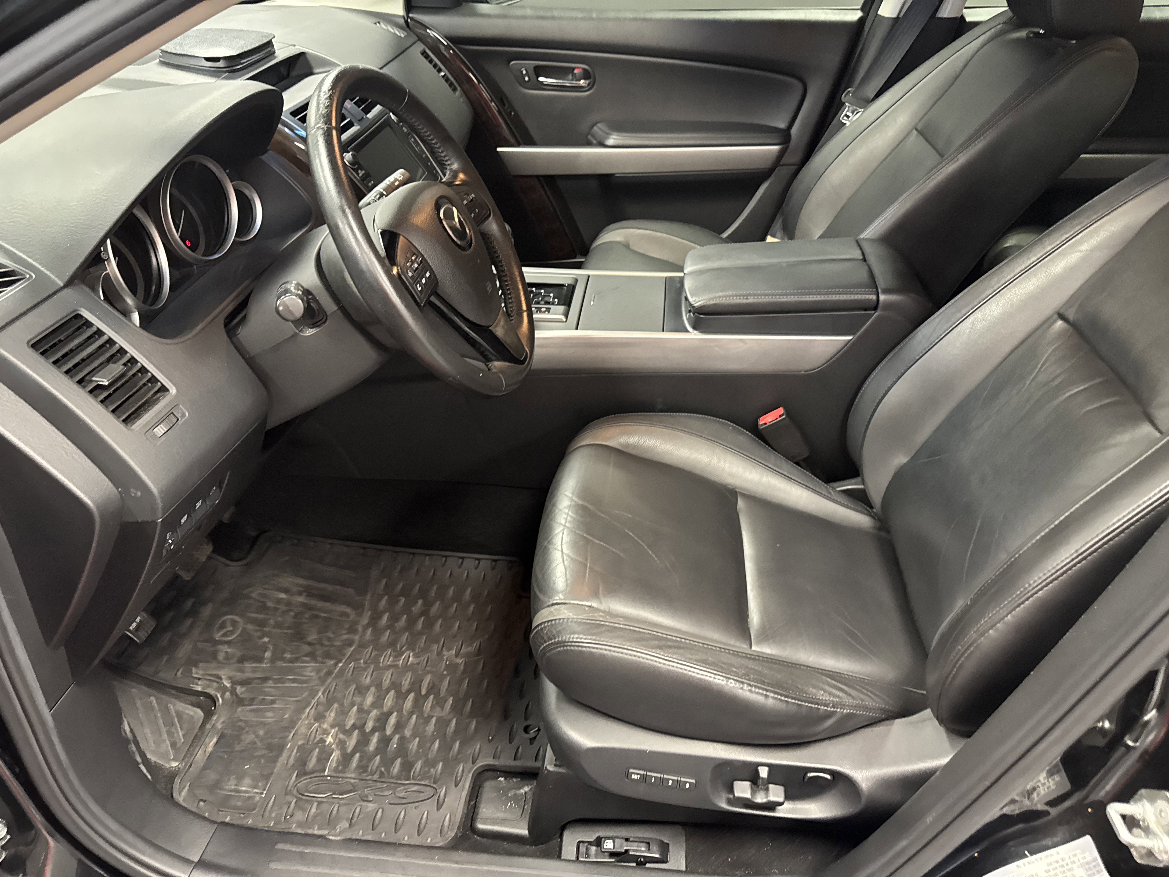 Used 2011 MAZDA CX-9 Grand Touring image 8