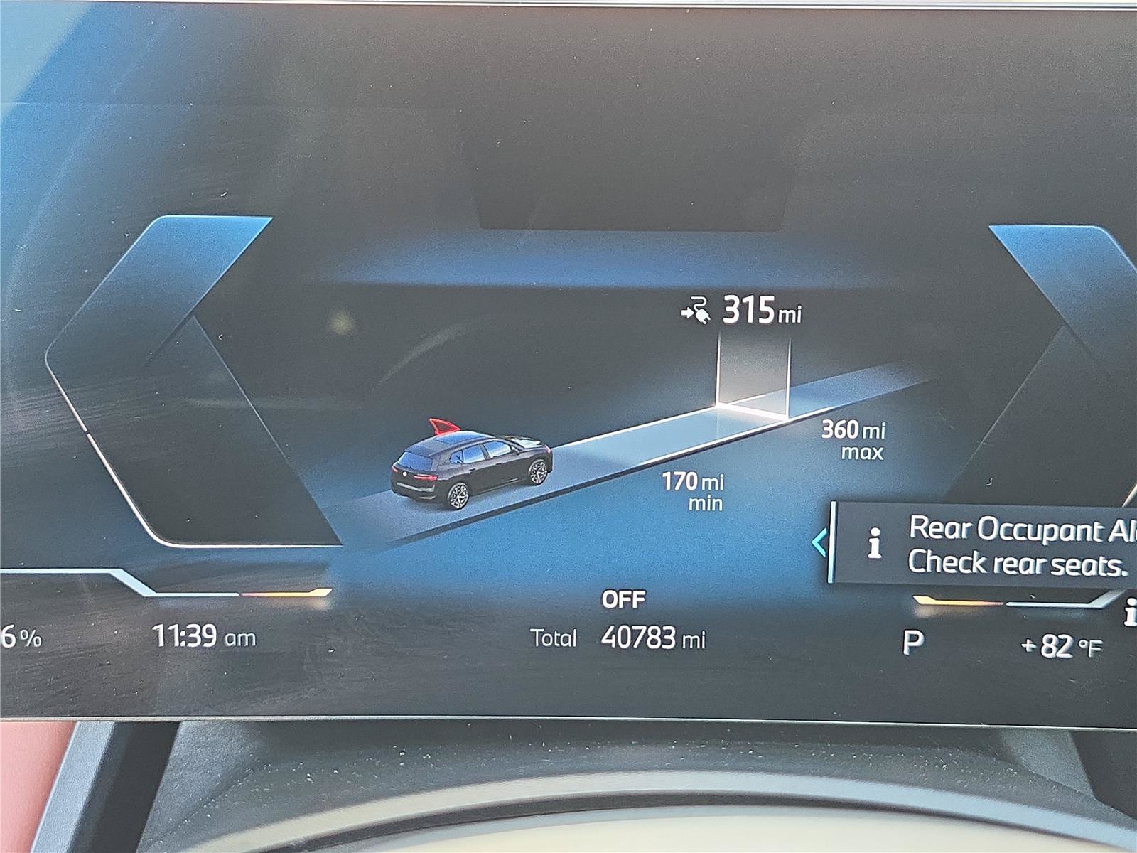 Certified 2024 BMW iX xDrive50 w/ Luxury Package AWD/4WD image 24