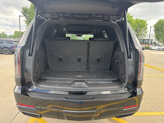 Used 2025 Cadillac Escalade Sport Platinum w/ LPO, Floor Liner Package AWD/4WD image 22