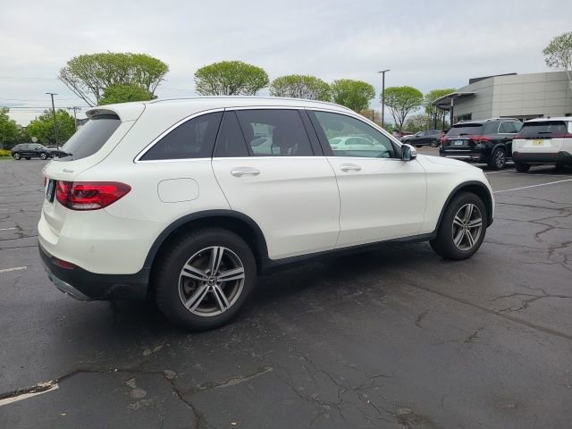 Used 2020 Mercedes-Benz GLC 300 4MATIC image 2
