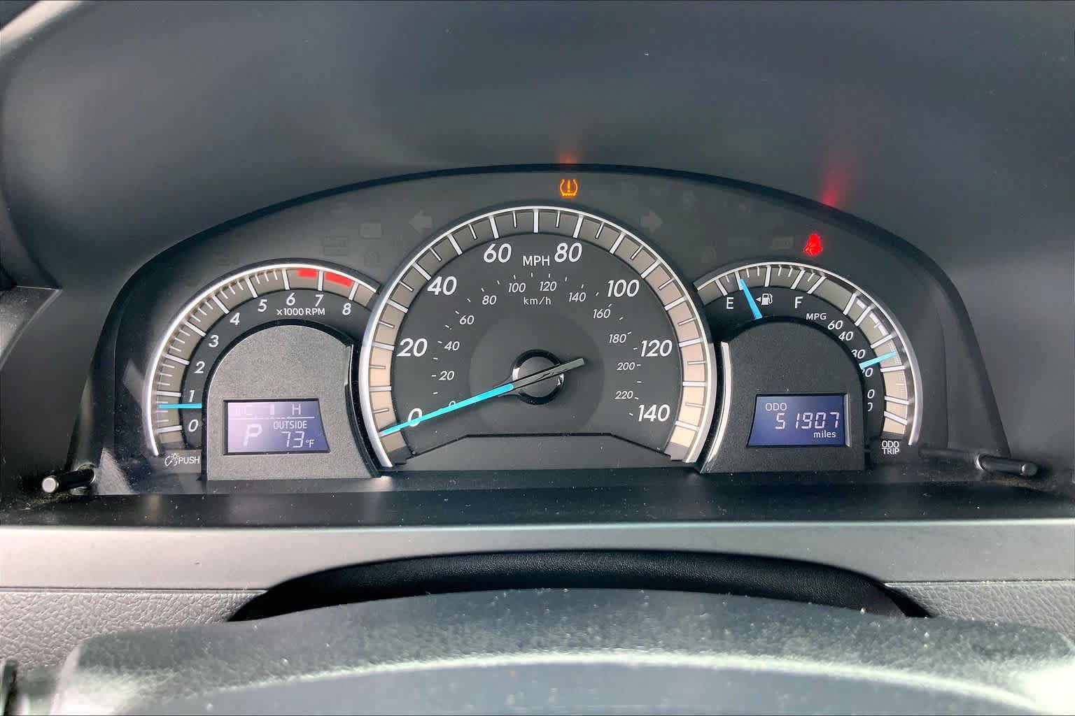 Used 2012 Toyota Camry SE FWD image 25