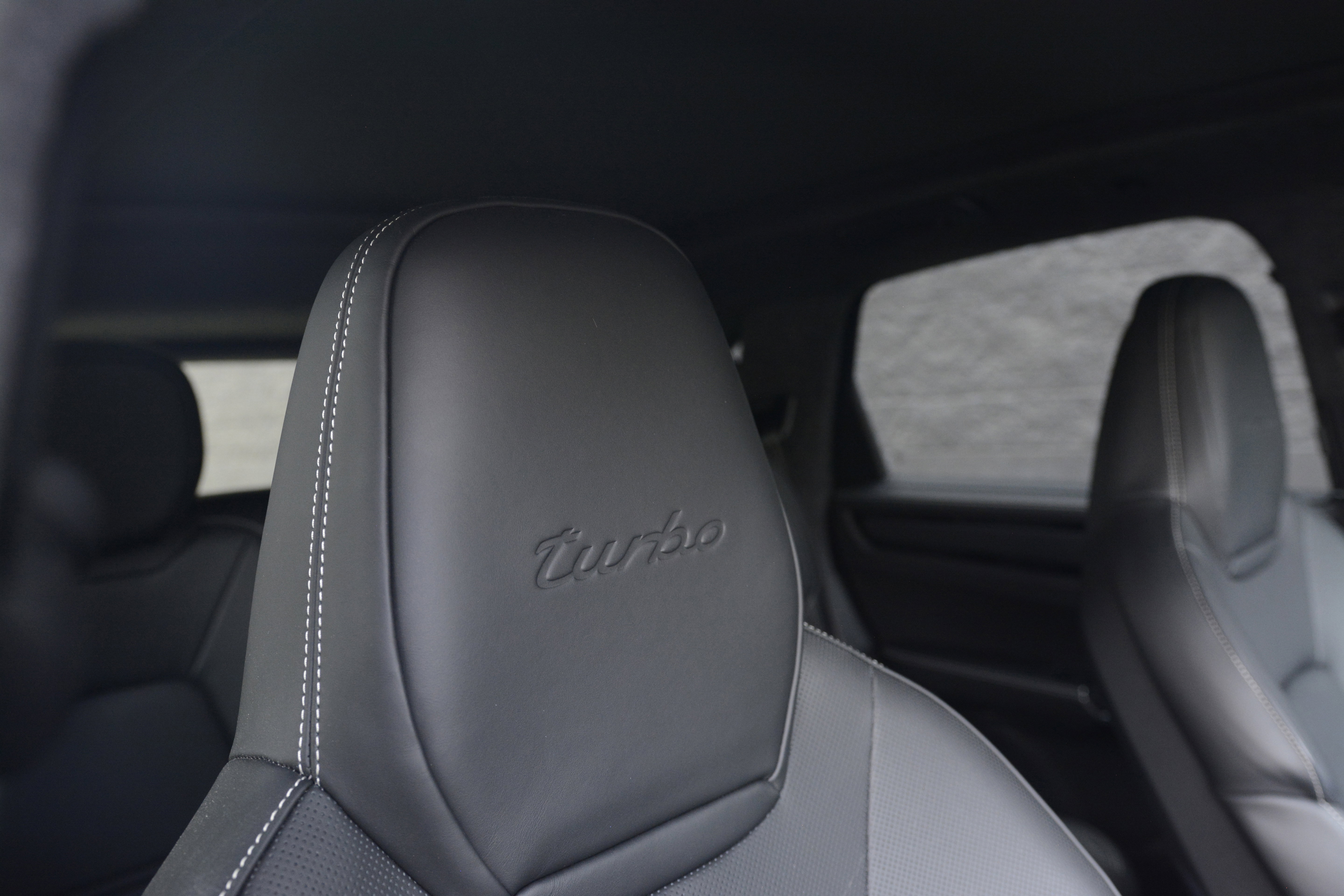 Certified 2023 Porsche Cayenne Turbo image 28