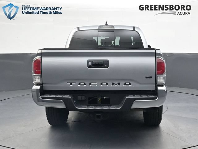 Used 2023 Toyota Tacoma TRD Off-Road w/ Black Out Package (TMS) AWD/4WD image 6
