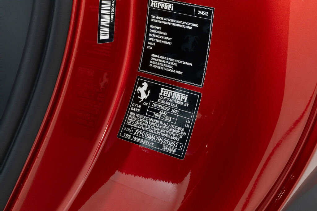 Used 2024 Ferrari 296 GTS image 28