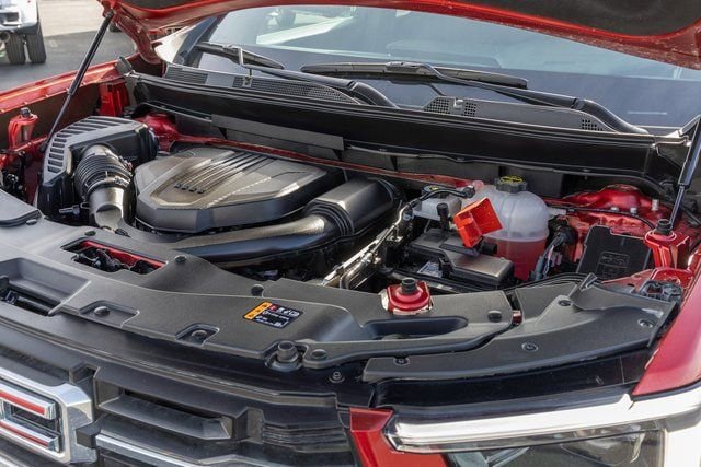 Used 2025 GMC Acadia Elevation image 12