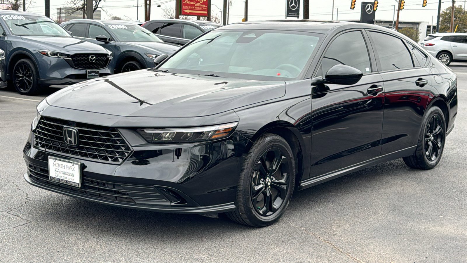 Used 2025 Honda Accord SE image 4