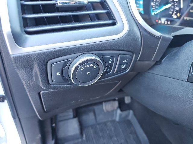 Used 2019 Ford Edge SEL w/ Equipment Group 201A AWD/4WD image 22