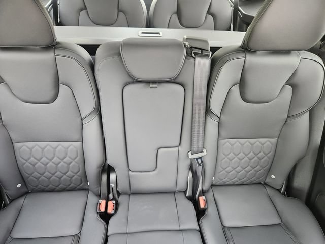 New 2026 Volvo XC90 B6 Plus w/ Protection Package AWD/4WD image 14