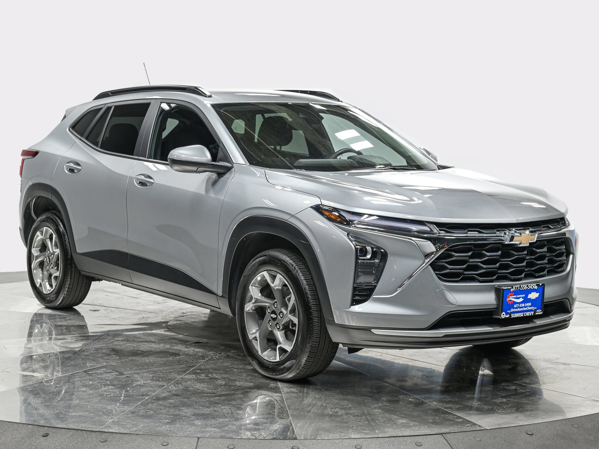 Used 2026 Chevrolet Trax LT w/ Driver Confidence Package FWD image 9