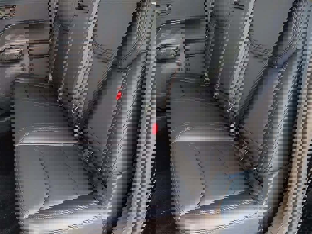 New 2025 Ford Maverick Lariat w/ Black Appearance Package image 20