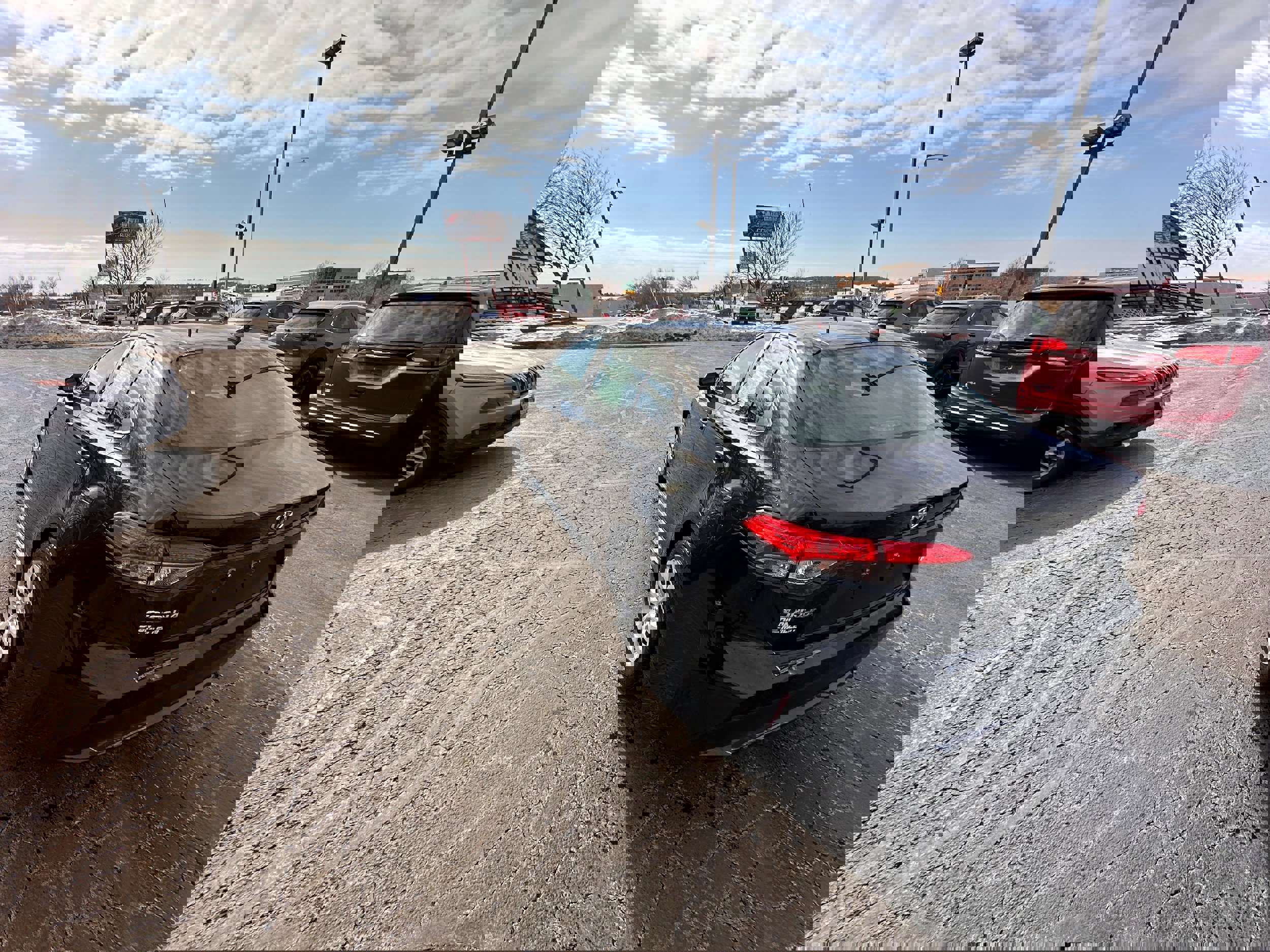 Used 2021 Toyota Corolla LE image 5