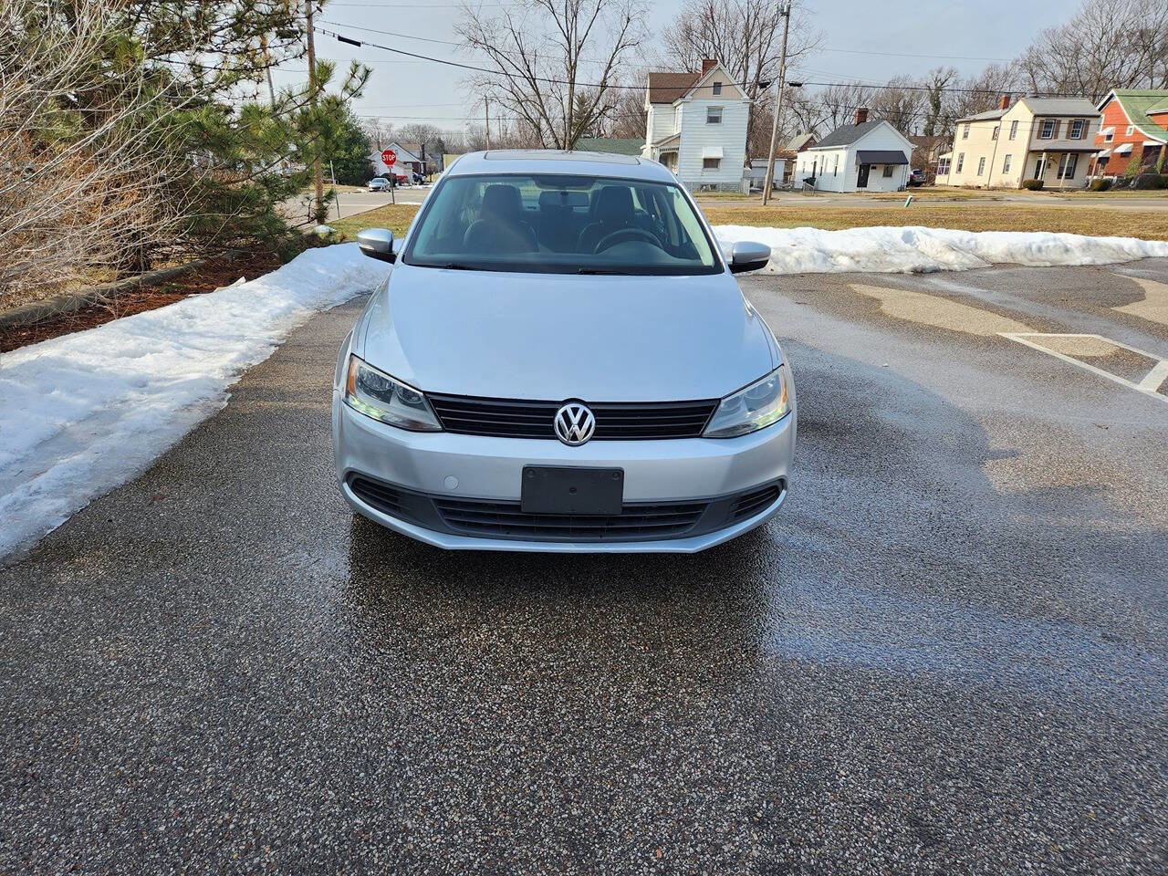 Used 2012 Volkswagen Jetta SE image 2