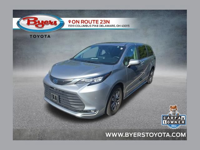 Used 2021 Toyota Sienna XLE