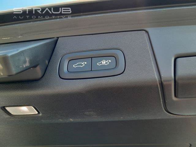 Used 2021 Volvo XC60 T8 Inscription w/ Advanced Package AWD/4WD image 58