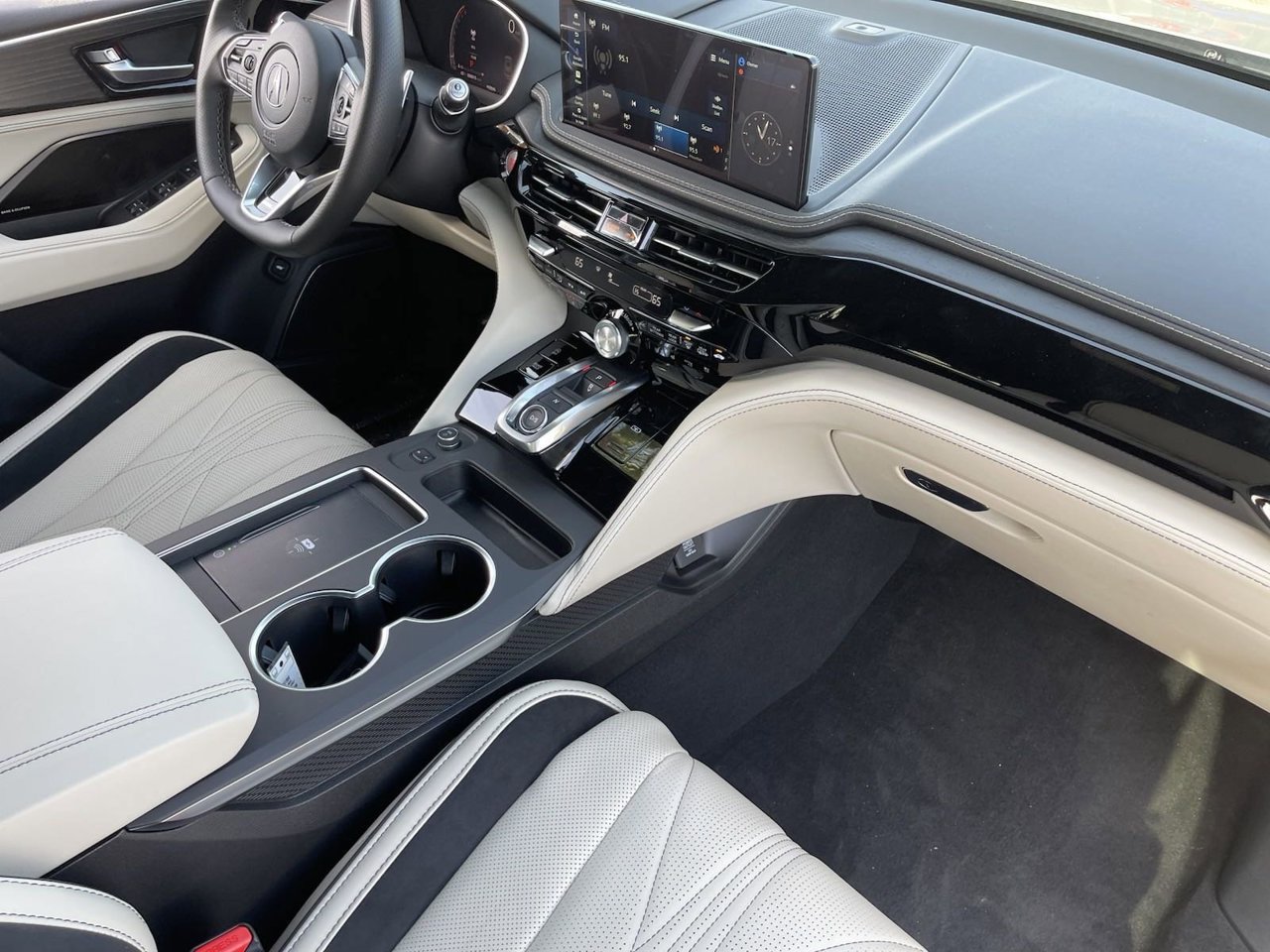 New 2026 Acura MDX Type S w/ Advance Package AWD/4WD image 13