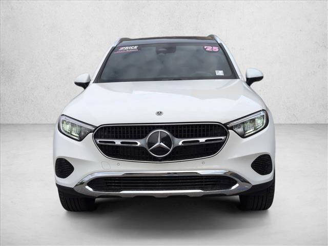 Certified 2025 Mercedes-Benz GLC 300 image 2