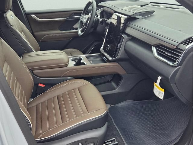 New 2026 GMC Acadia Denali Ultimate FWD image 20