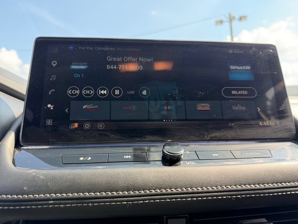 Used 2024 Nissan Rogue Platinum w/ Platinum Premium Package FWD image 17