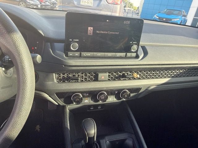 Used 2023 Honda Accord LX image 25