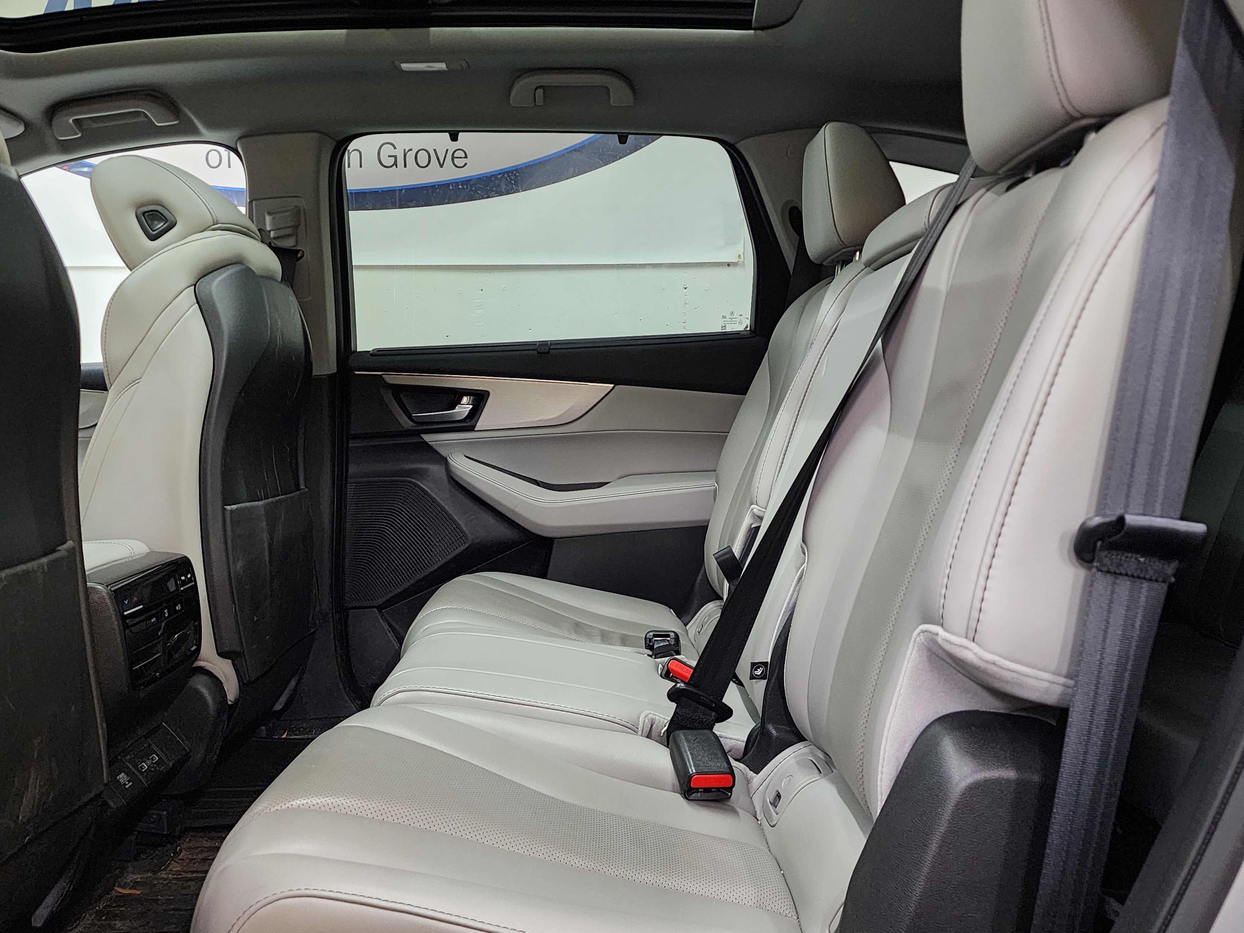 Certified 2023 Acura MDX SH-AWD w/ Technology Package image 16