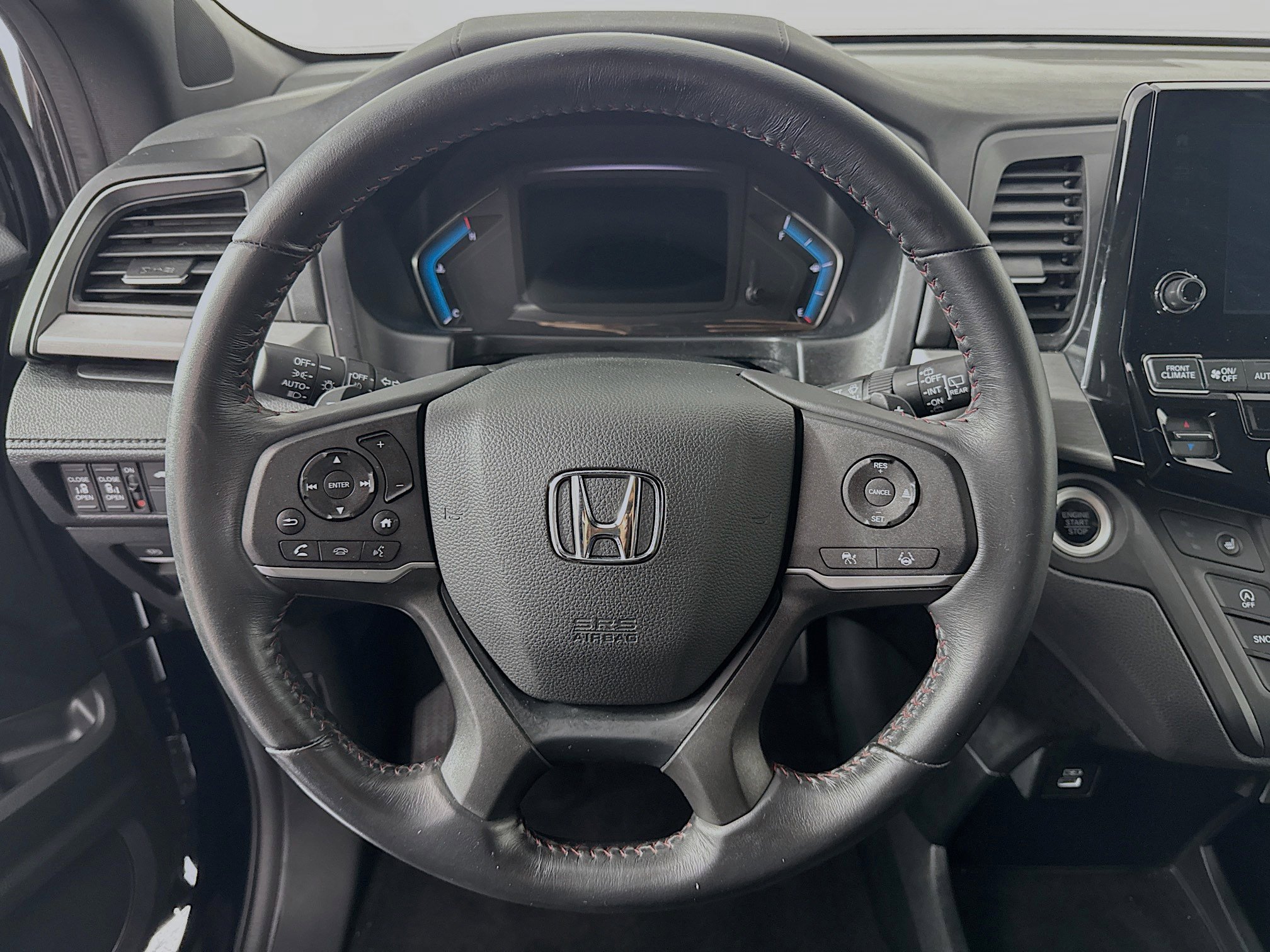 Certified 2024 Honda Odyssey Sport image 11