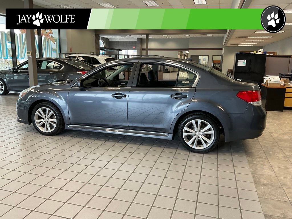 Used 2014 Subaru Legacy 2.5i Limited AWD/4WD image 4