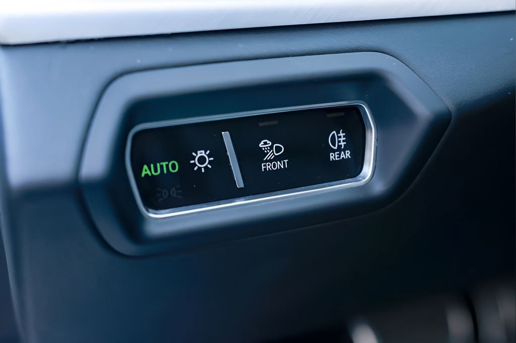 Used 2023 Lamborghini Urus S image 40