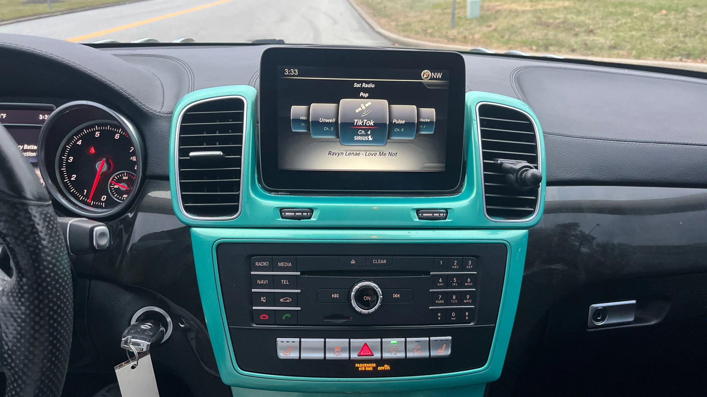 Used 2017 Mercedes-Benz GLS 450 4MATIC image 19