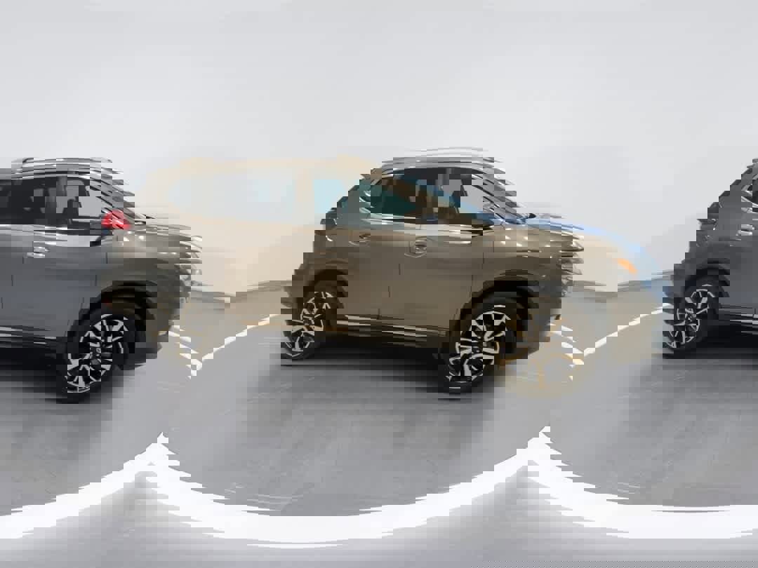 Used 2017 Nissan Rogue SL w/ SL Premium Package image 9