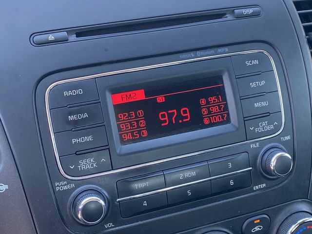 Used 2016 Kia Forte LX FWD image 22