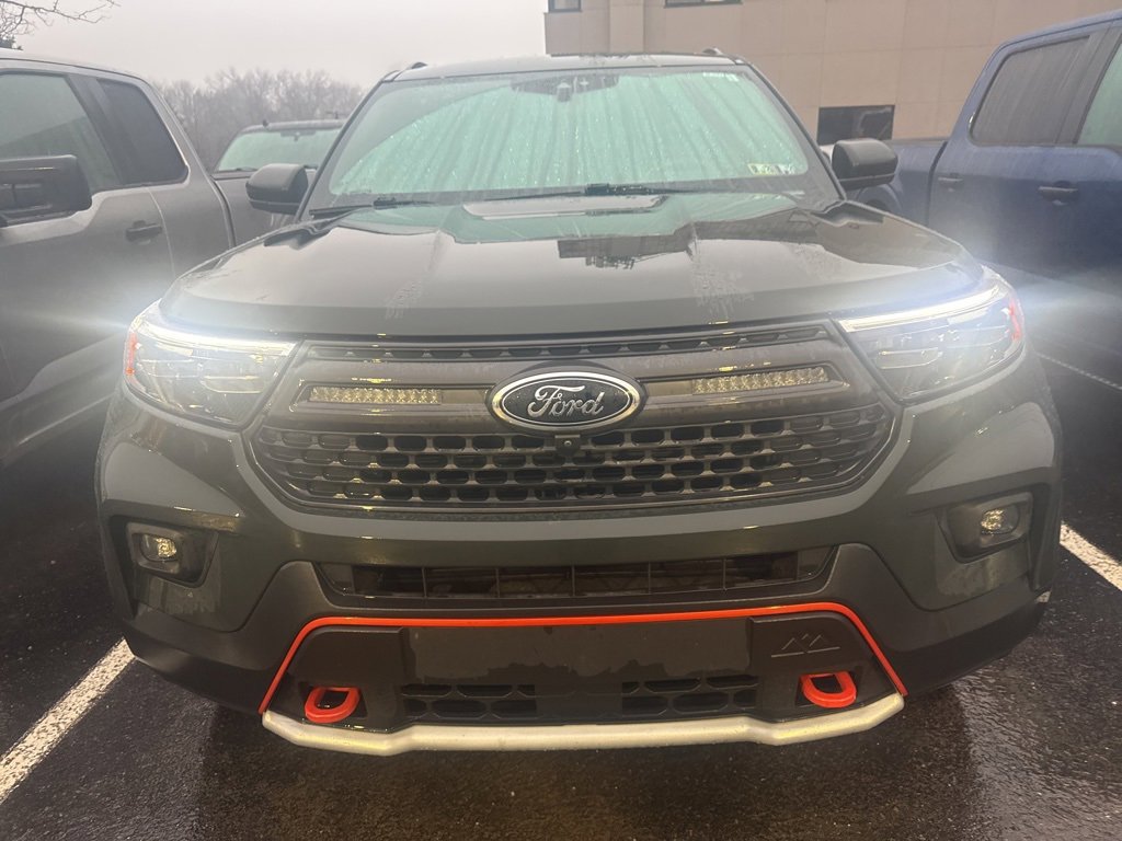 Used 2022 Ford Explorer Timberline video 2