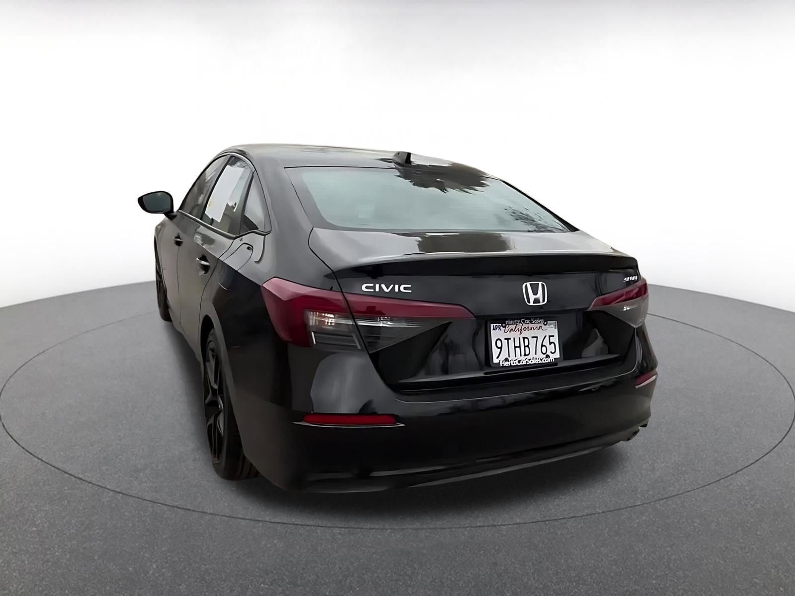 Used 2025 Honda Civic Sport image 11