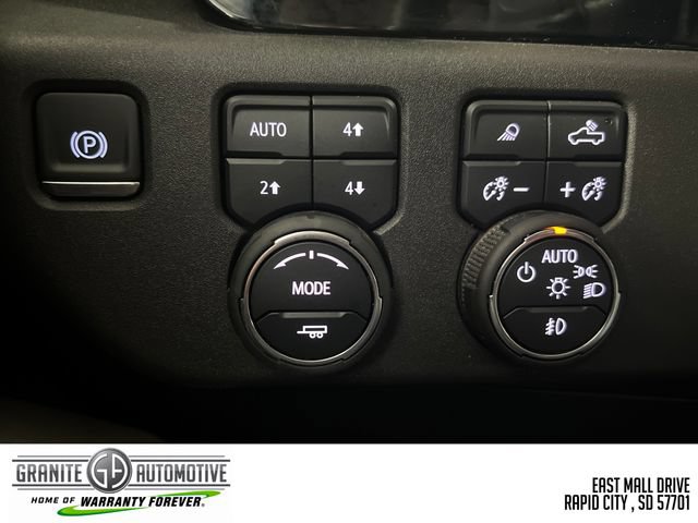 Used 2025 Chevrolet Silverado 1500 ZR2 w/ Technology Package AWD/4WD image 31