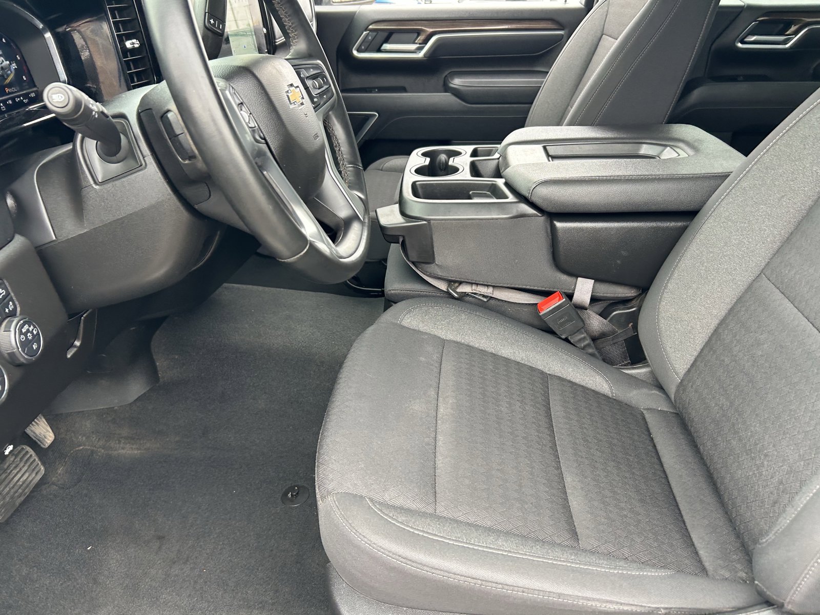 Certified 2025 Chevrolet Silverado 2500 LT w/ Safety Package AWD/4WD image 26