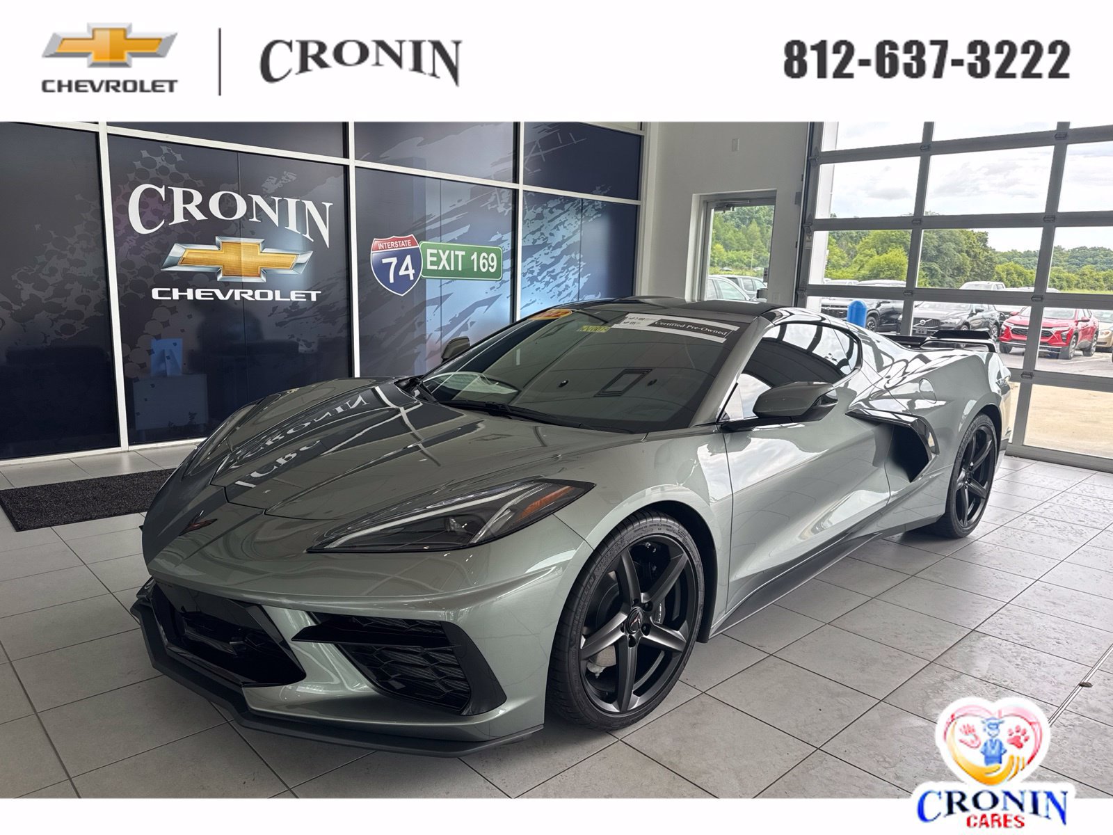 Used 2022 Chevrolet Corvette Stingray Coupe w/ 1LT RWD image 1