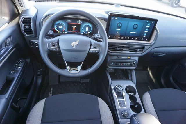 Used 2025 Ford Bronco Sport Big Bend image 14