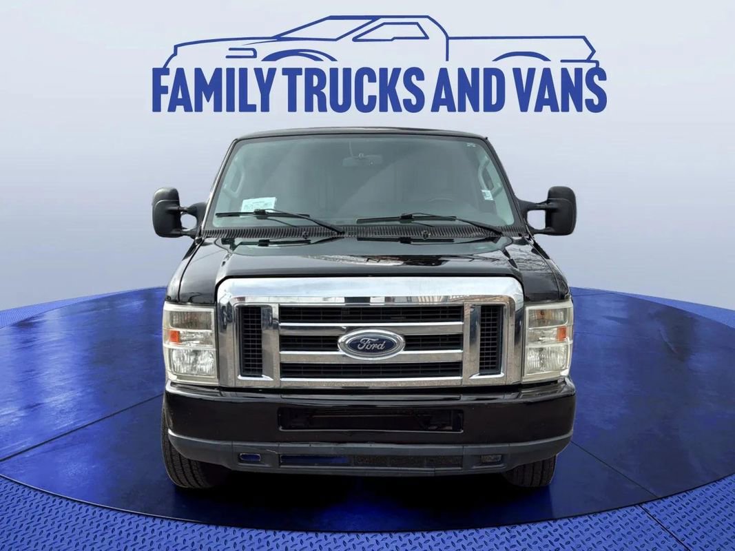 Used 2014 Ford E-150 and Econoline 150 w/ Power Group image 8