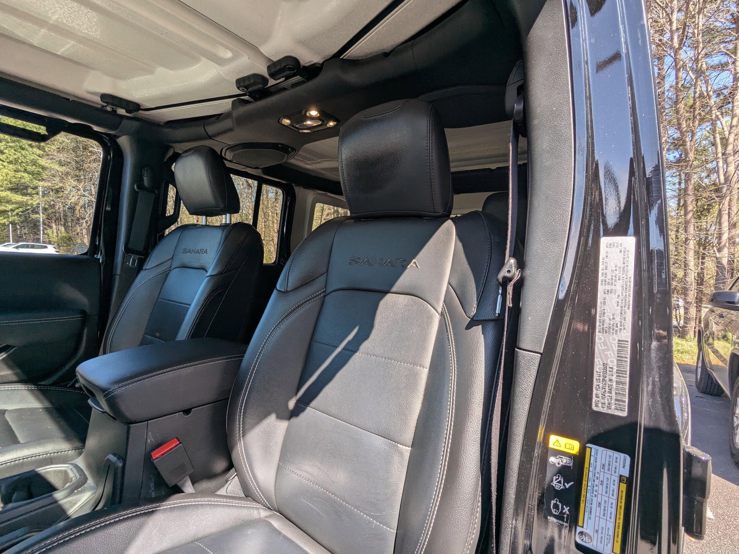 Used 2023 Jeep Wrangler Sahara w/ Cold Weather Group image 3