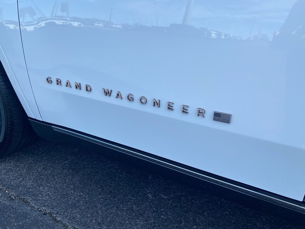 Used 2022 Jeep Grand Wagoneer Series III image 52