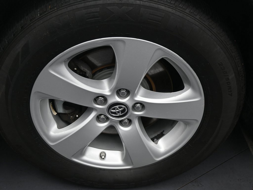 Used 2019 Toyota Sienna LE image 15