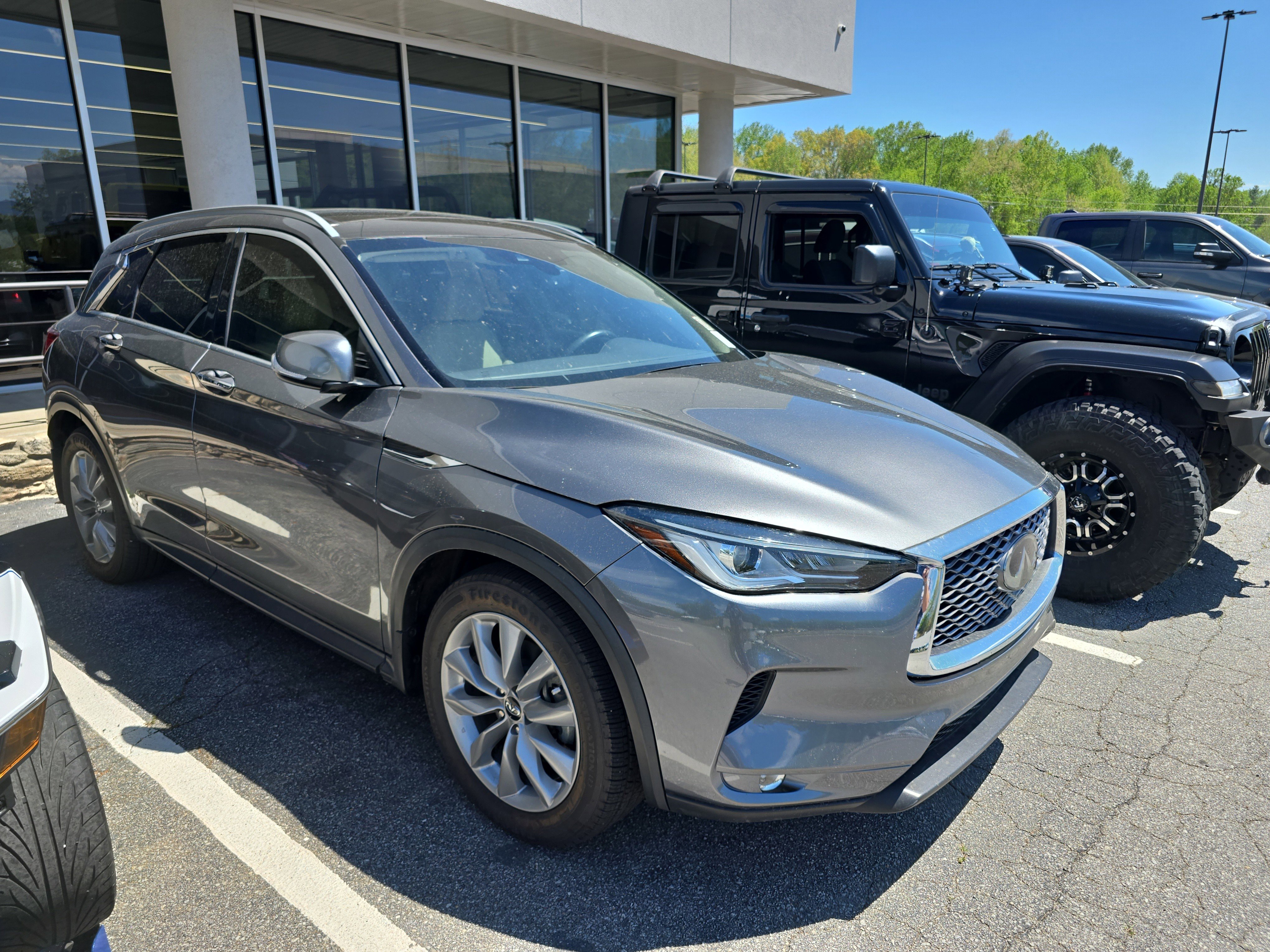 Used 2022 INFINITI QX50 Luxe image 1